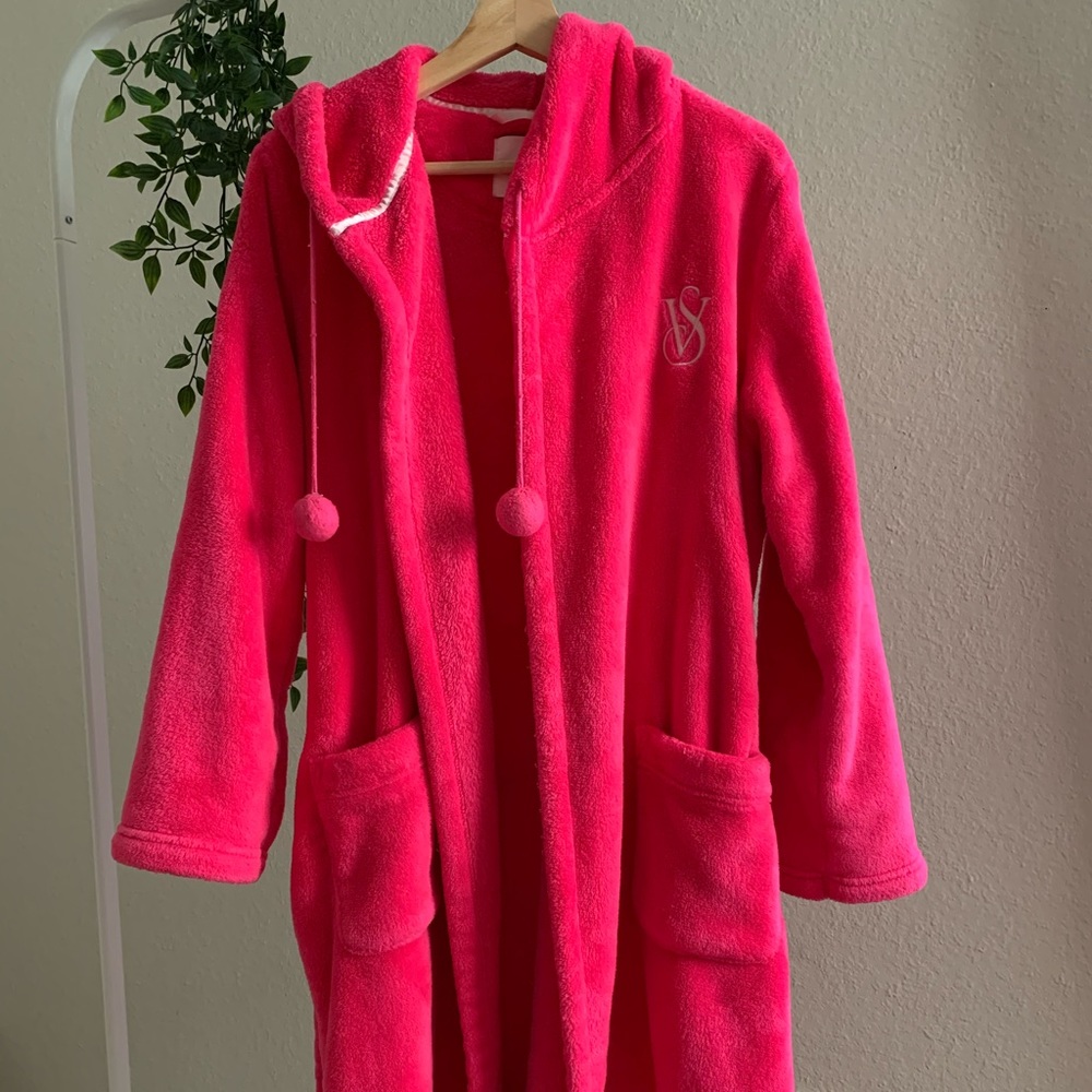 Victoria’s Secret Fluffy Cozy Robe Gem